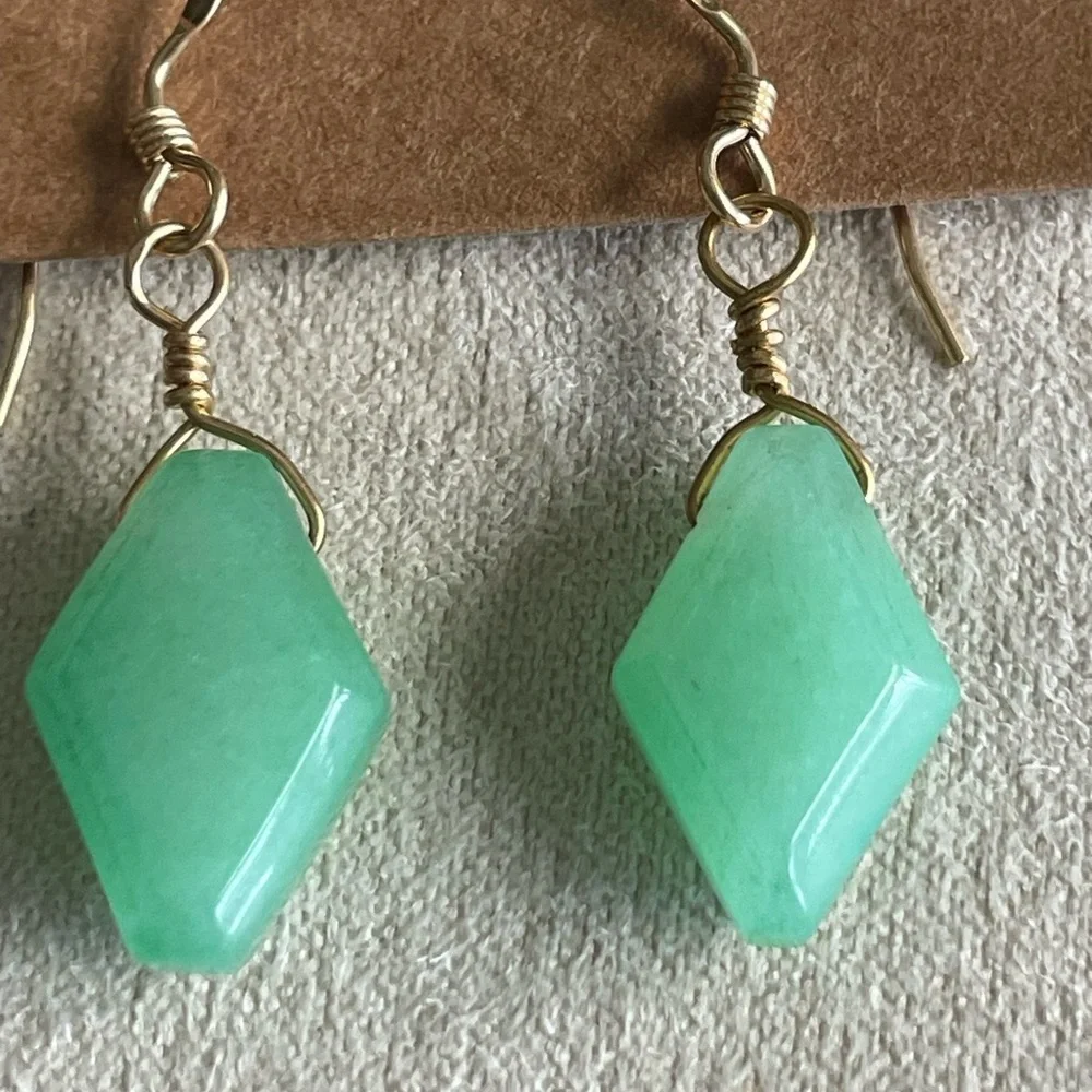 Natural Green Aventurine Earrings – Gold-Filled Wire Wrapped Handmade Dangle - Picture 8 of 10